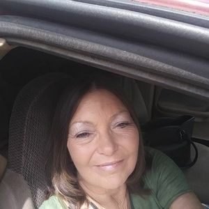 Meet your Posher, Cathy